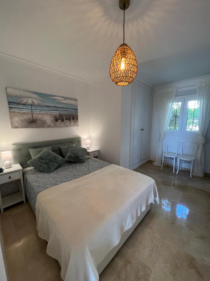 Playa Cristo Amazing Beach Terrace Appartment Естепона Екстер'єр фото