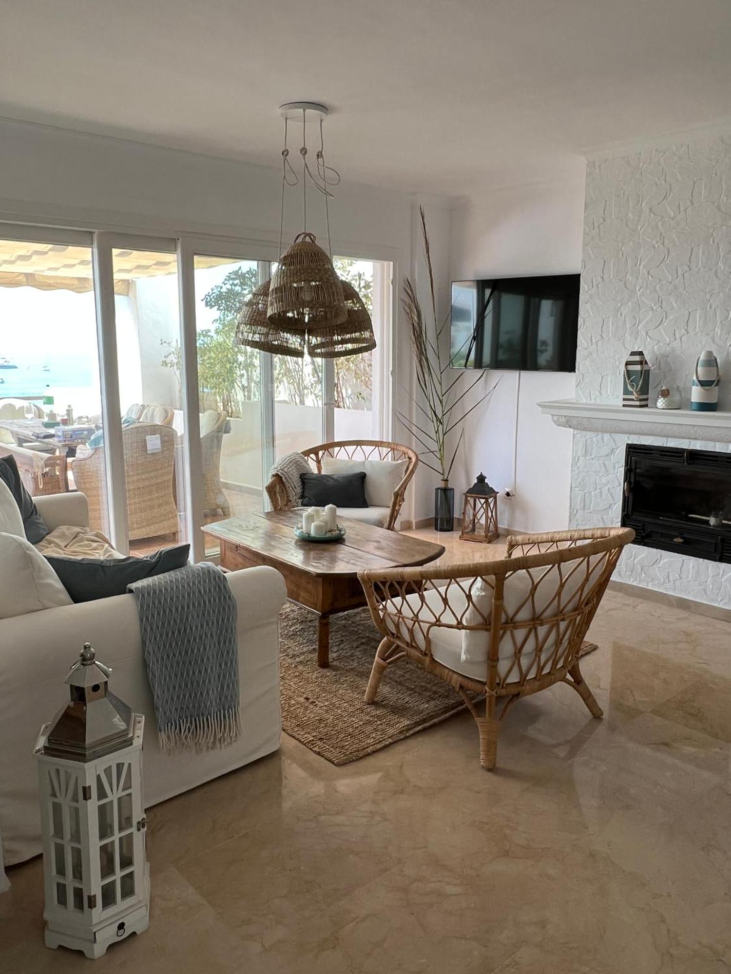 Playa Cristo Amazing Beach Terrace Appartment Естепона Екстер'єр фото